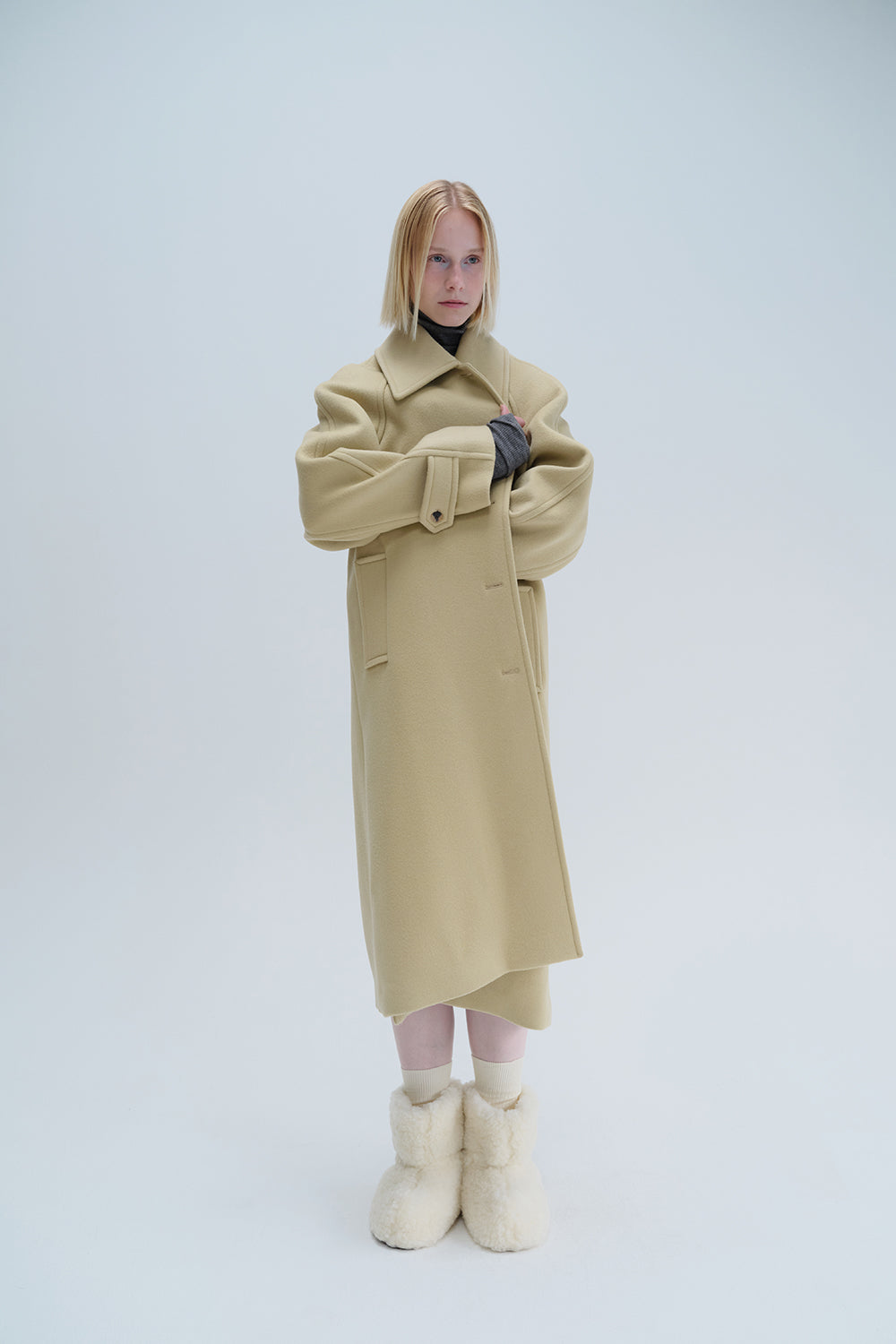 RELAXED BALMACAAN COAT CREAM