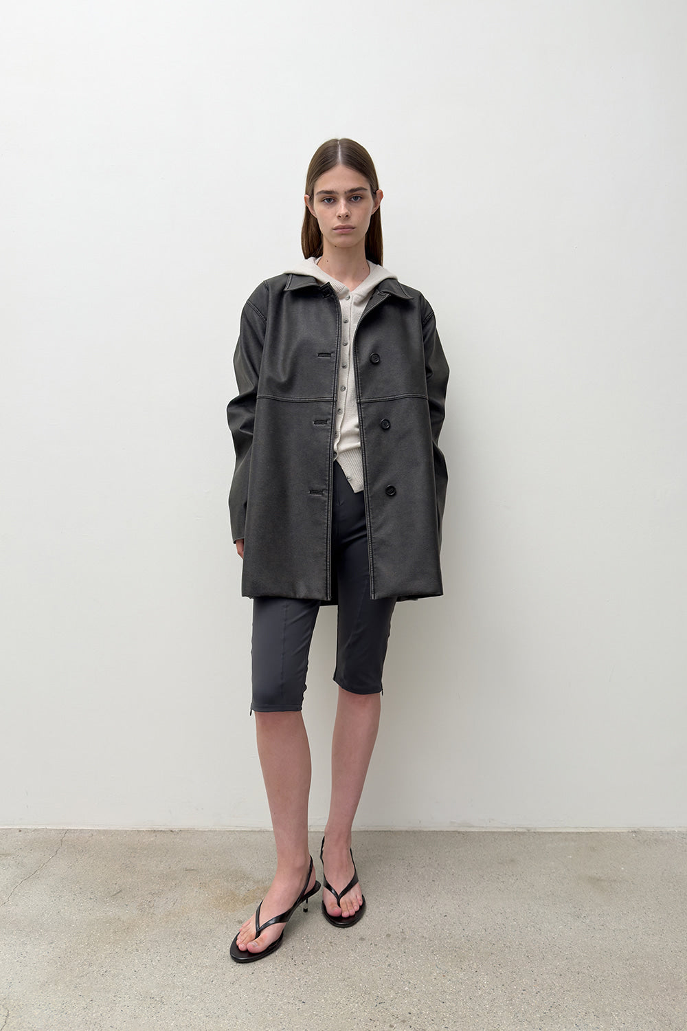 BUTTONED LEATHER JACKET