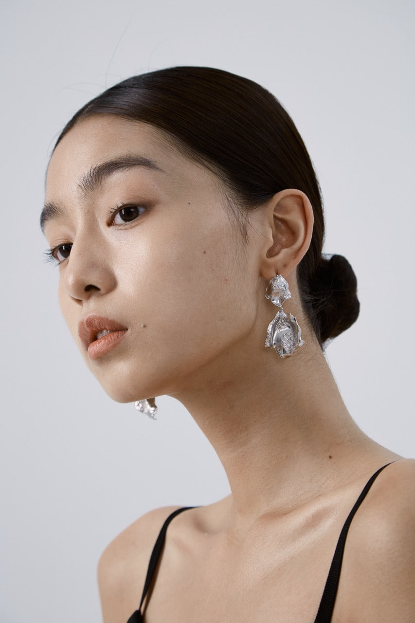 Two-tone Petal Earrings