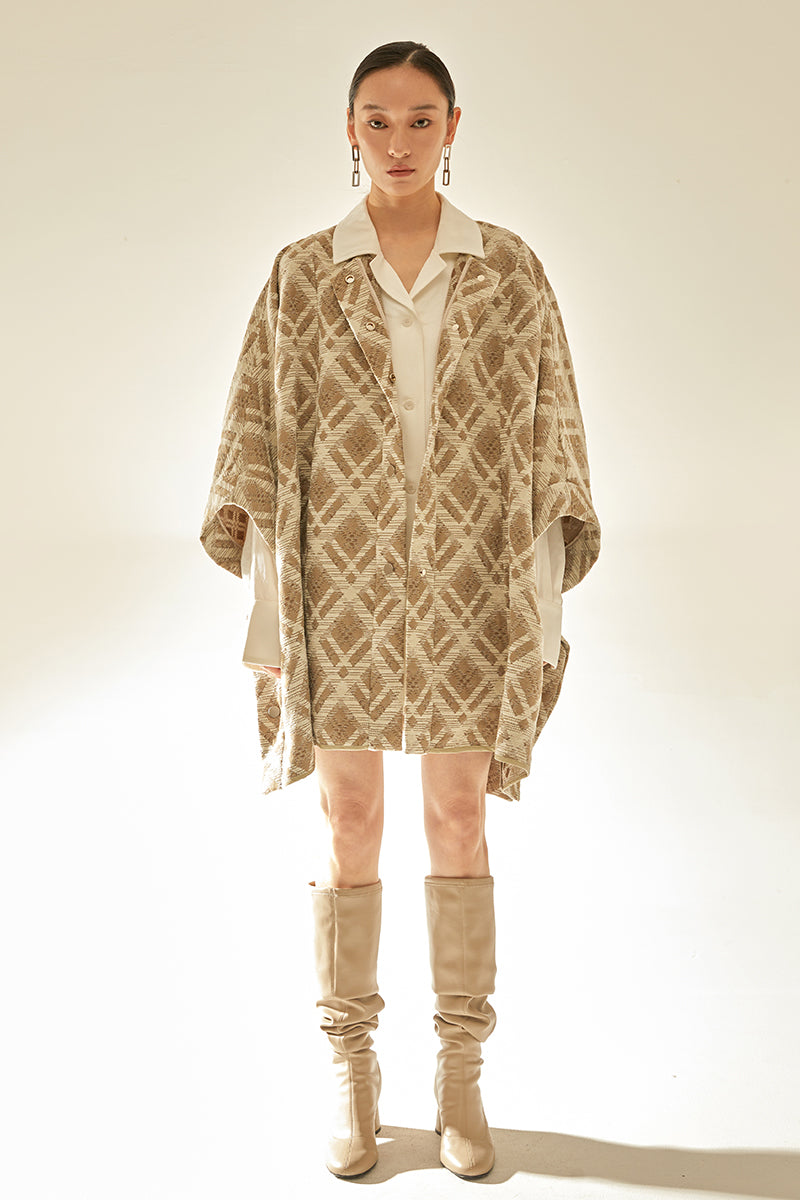 Patterned Woolen Cape