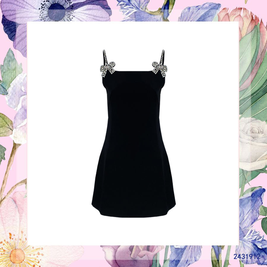 Elegant Bow-Embellished Black Dress