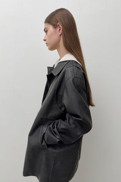 BUTTONED LEATHER JACKET