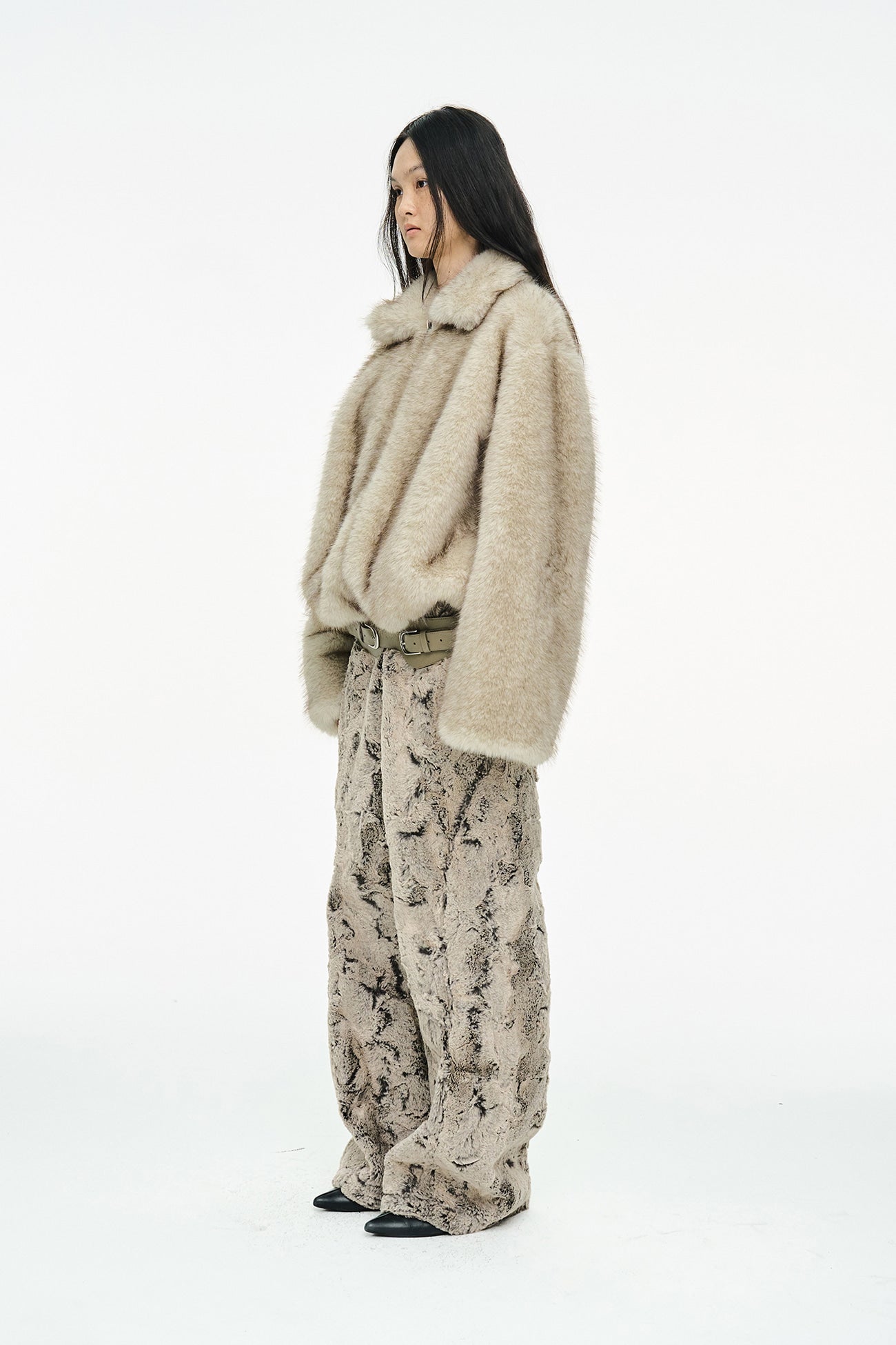 SHEARED FUR WIDE PANTS / BEIGE