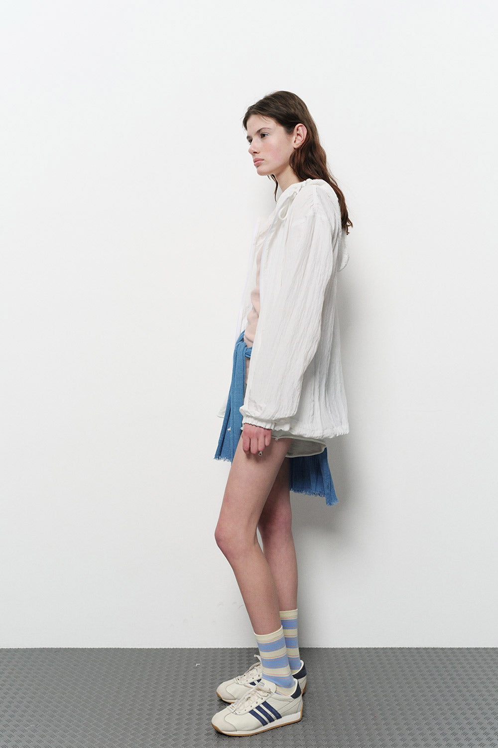 CREASE HOODIE ZIP UP