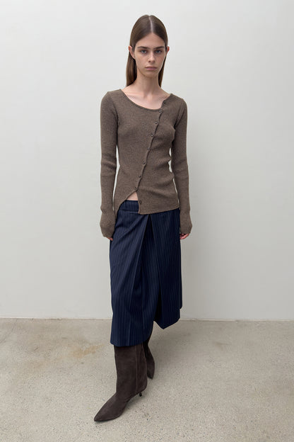 DIAGONAL BUTTON KNIT