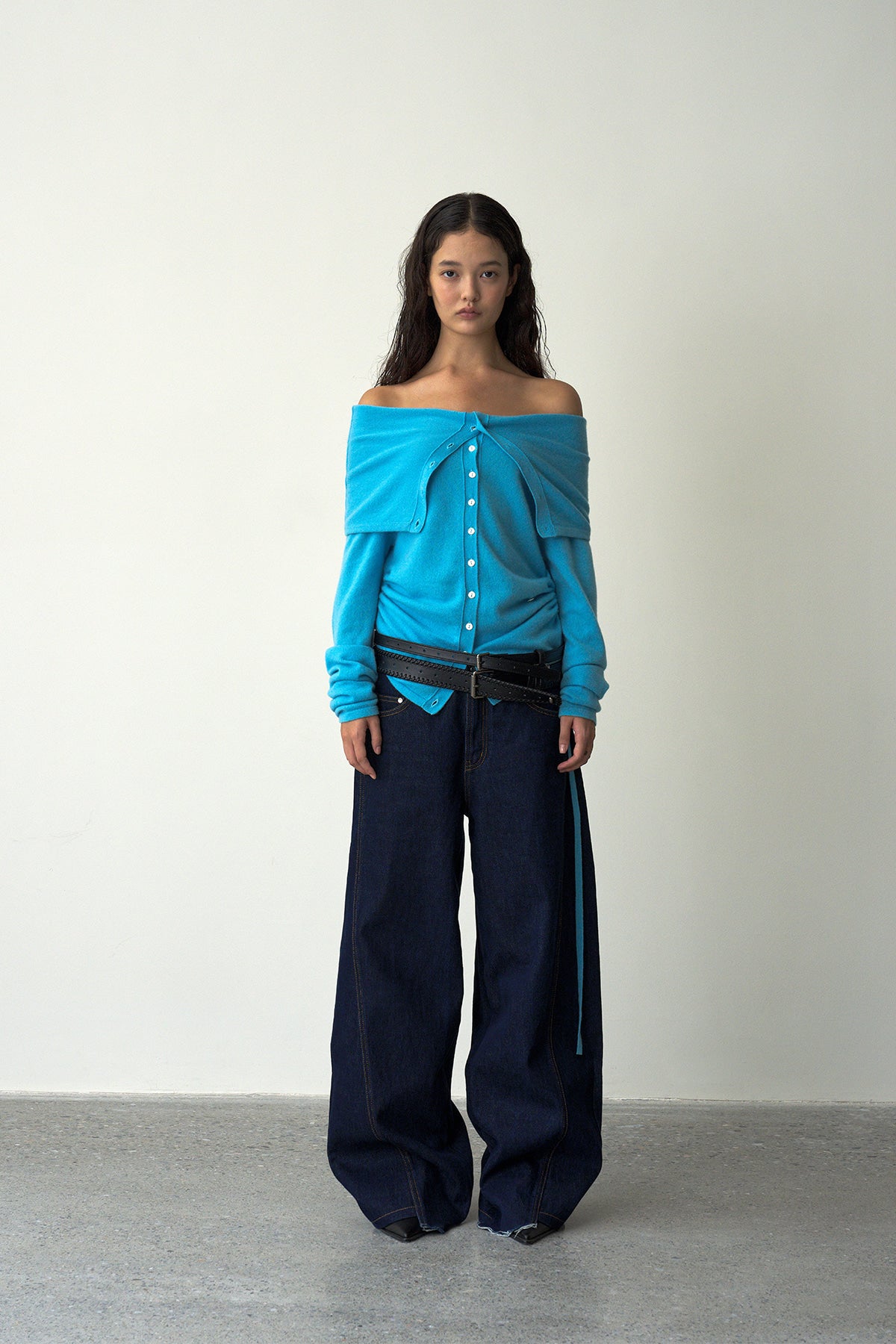 Off-Shoulder Folded Collar Cardigan (Cashmere100%)