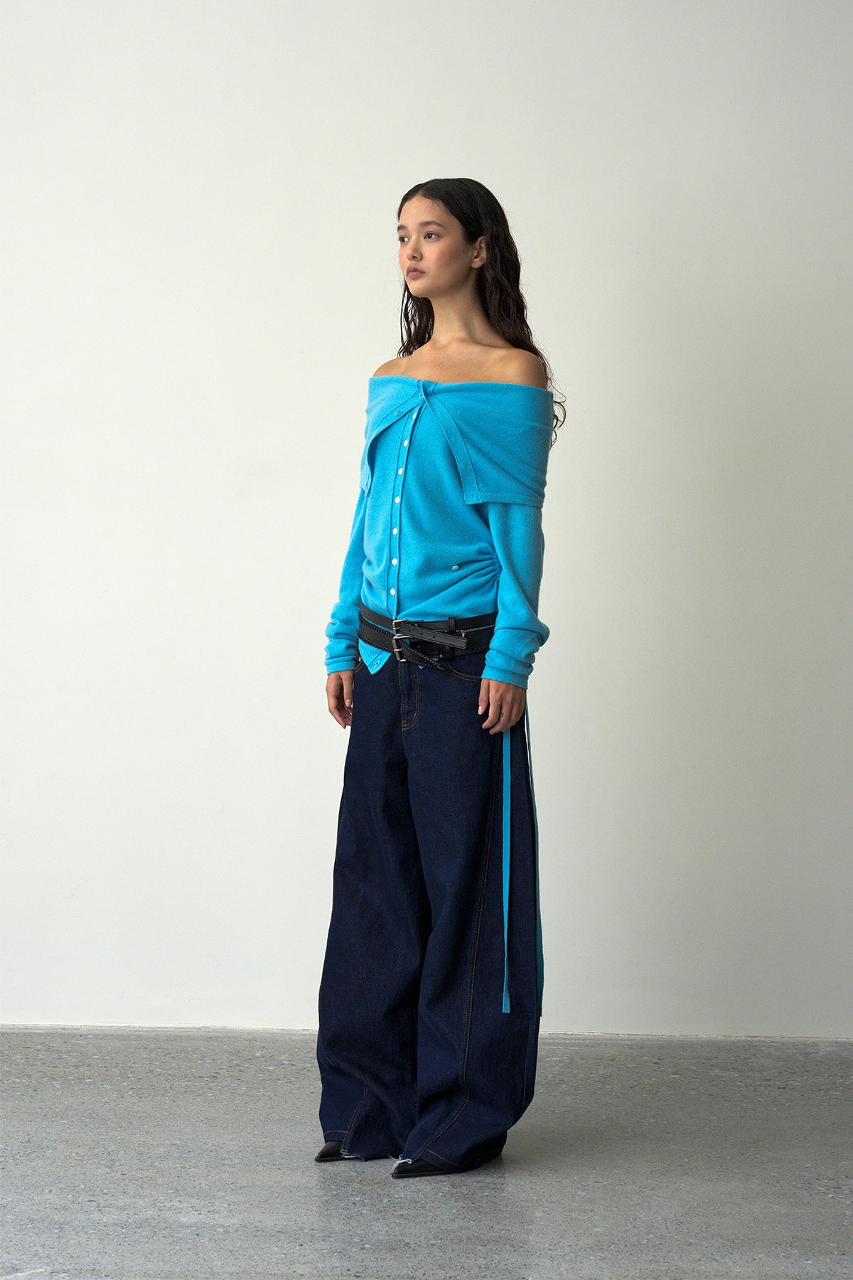 Off-Shoulder Folded Collar Cardigan (Cashmere100%)