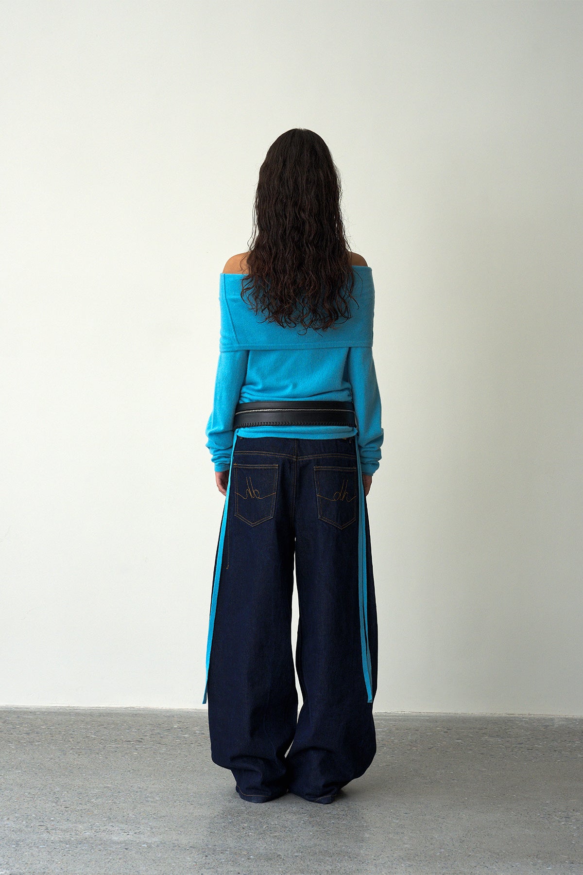 Off-Shoulder Folded Collar Cardigan (Cashmere100%)