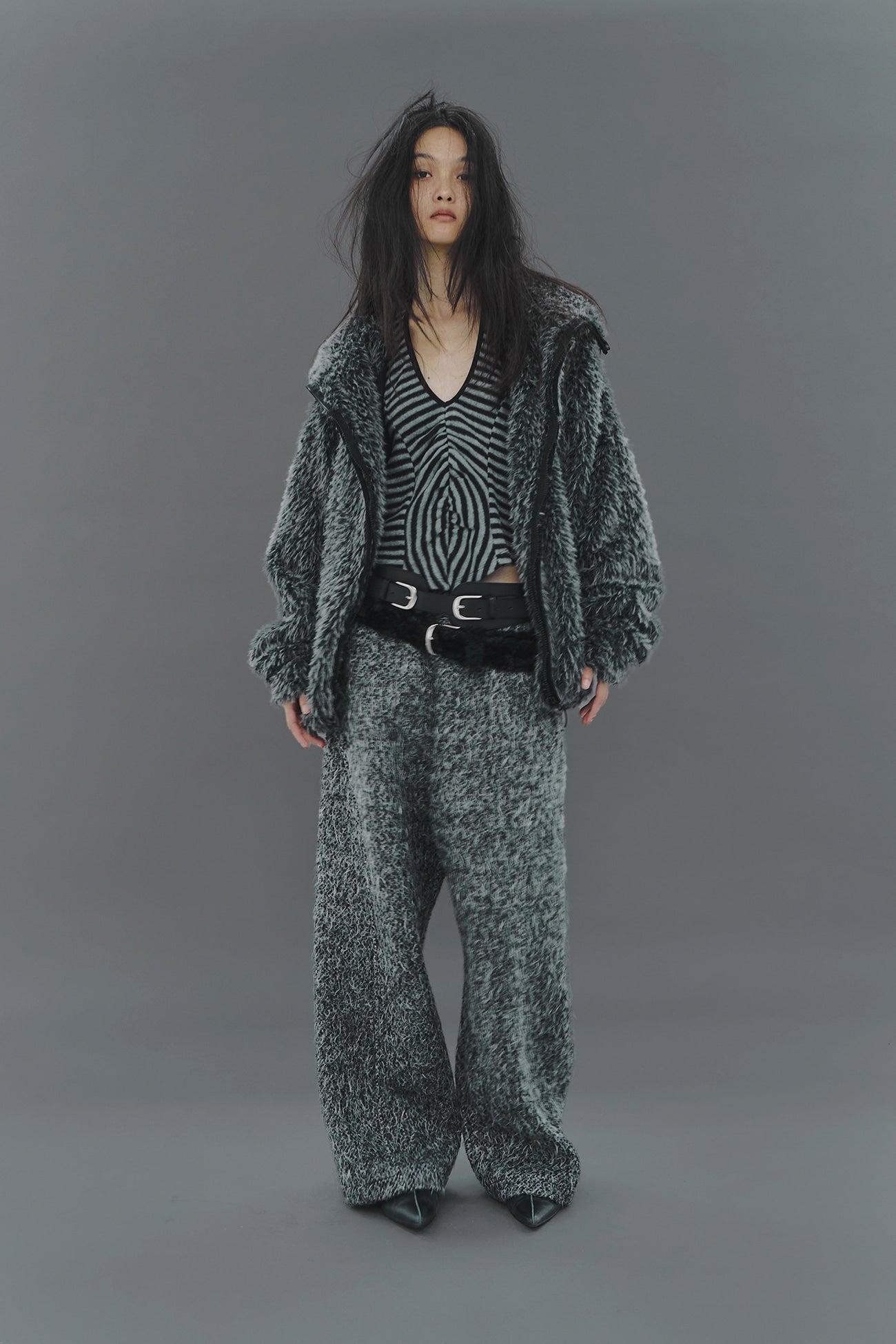 HAIRY WIDE PANTS / CHARCOAL
