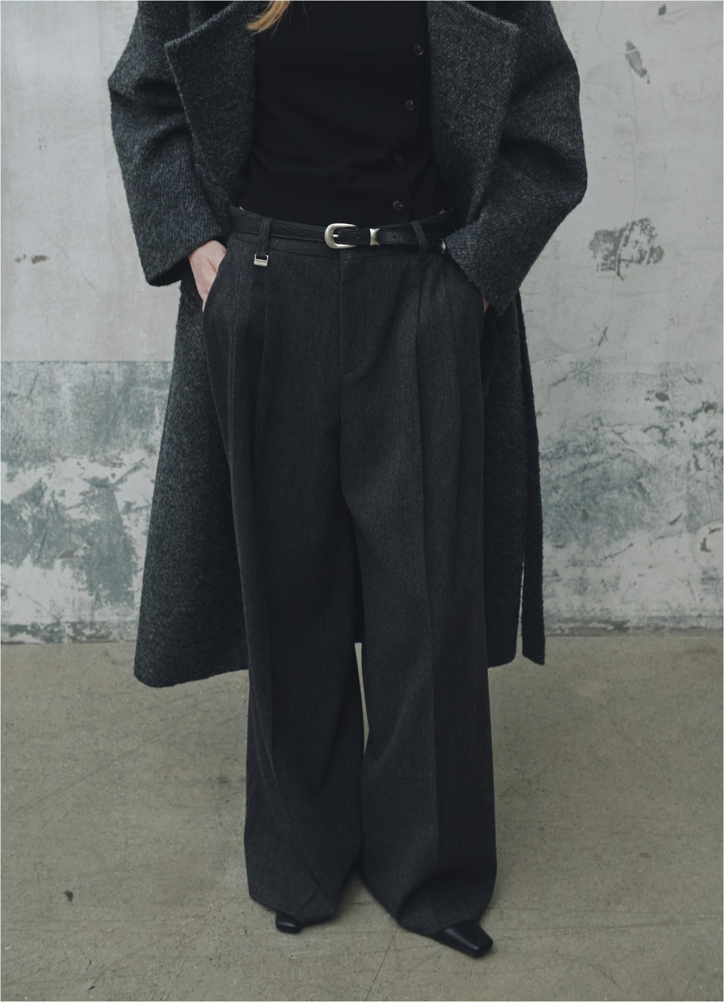 Classical wool-wide slacks_charcoal Grey