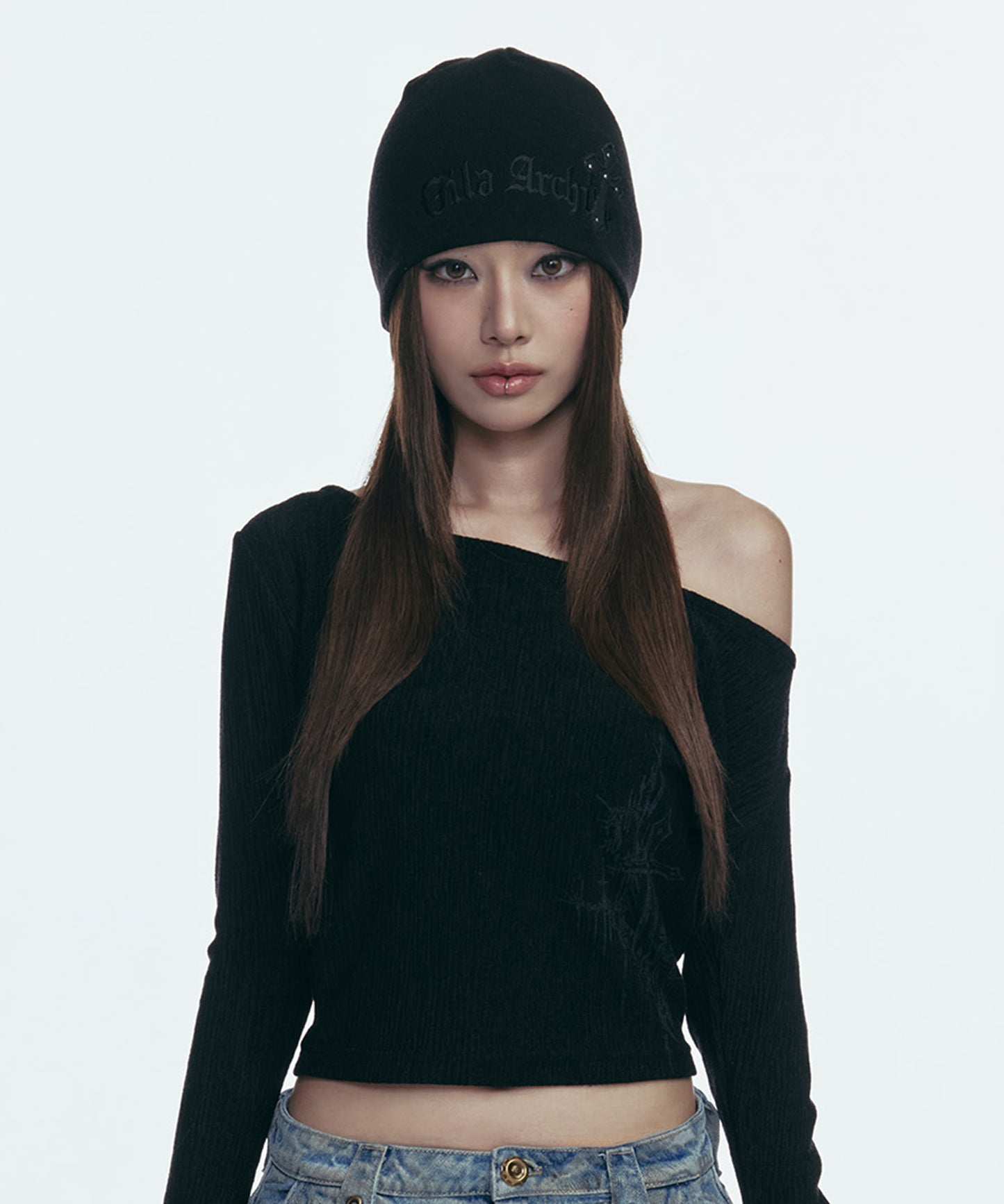 CROSS PATCHED LOGO BEANIE_BLACK