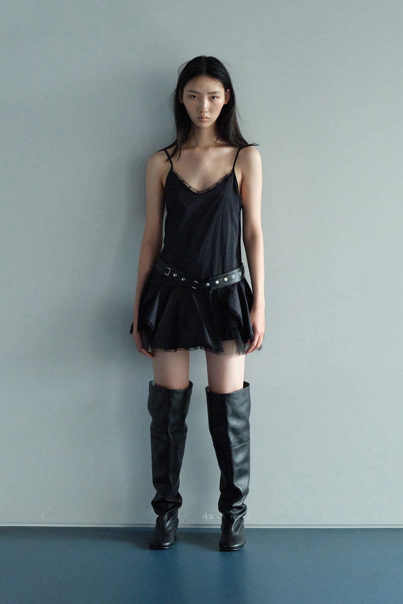 Lace Frill Dress / Black