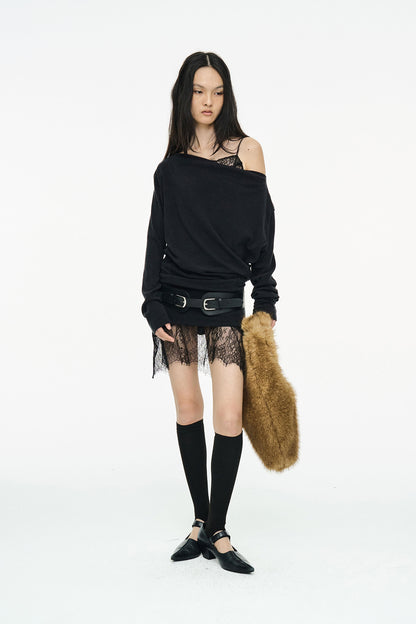 INCISION TAPERED TOP / BLACK