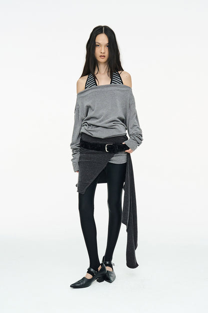 INCISION TAPERED TOP / GRAY