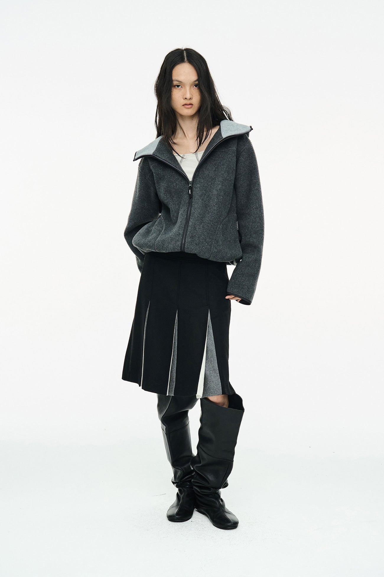 FLEECE HOODED ZIP UP / CHARCOAL