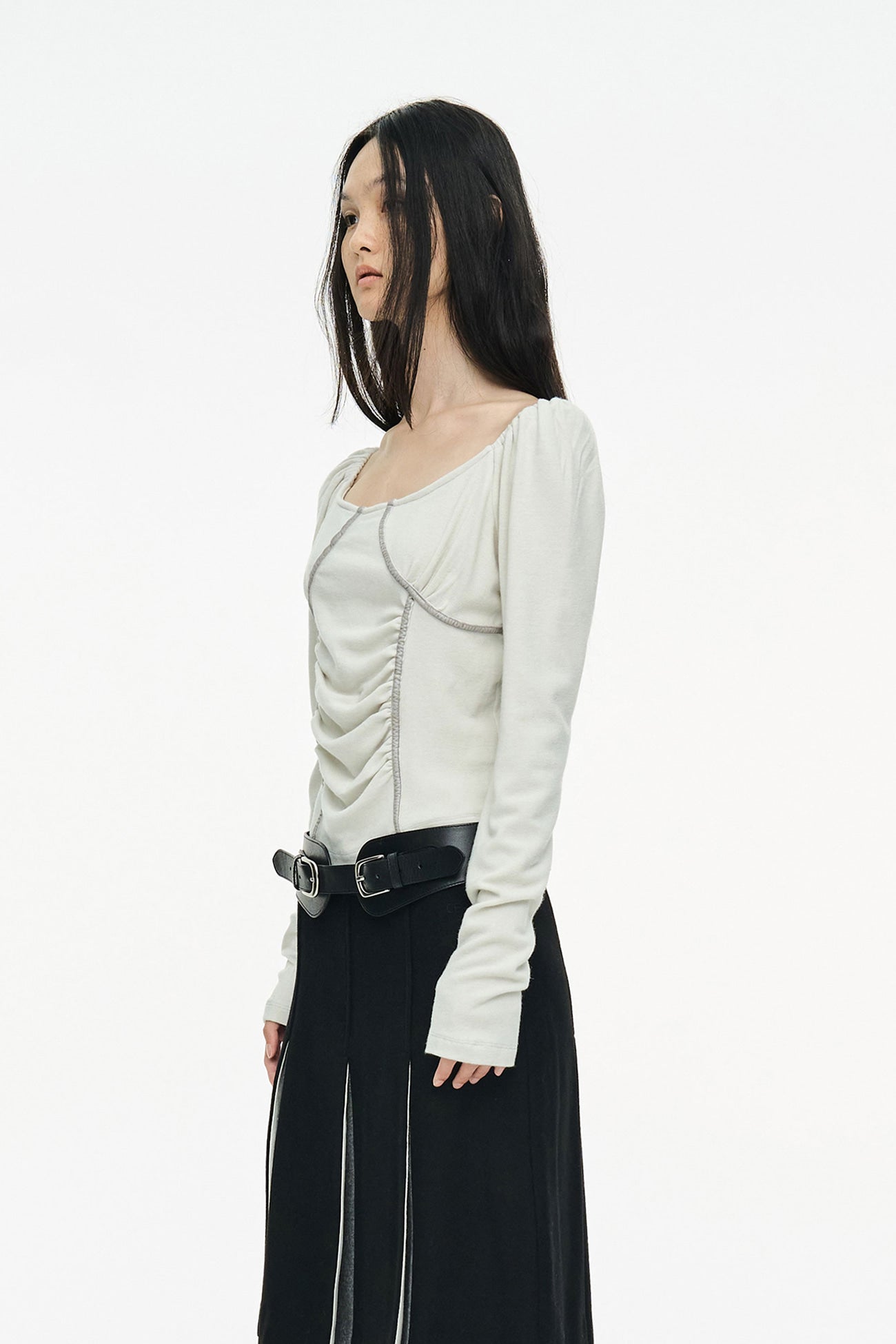 RUCHED SHIRRING TOP / GRAY