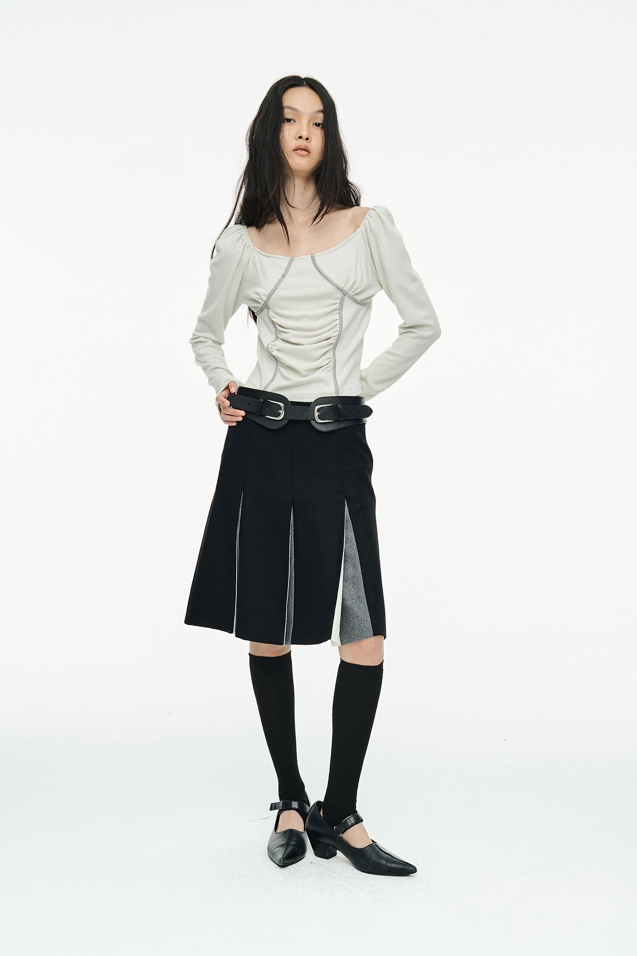 RUCHED SHIRRING TOP / GRAY