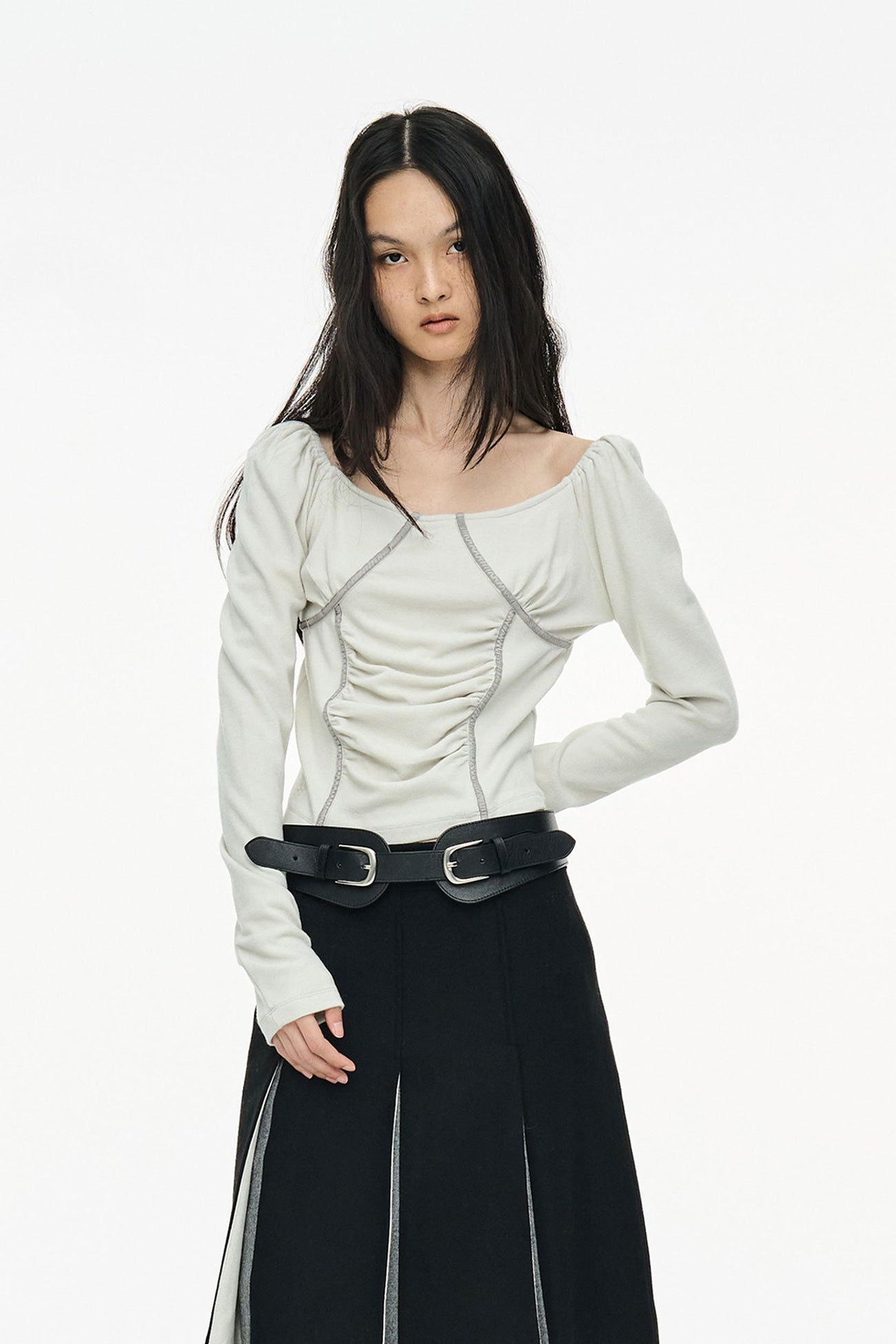 RUCHED SHIRRING TOP / GRAY