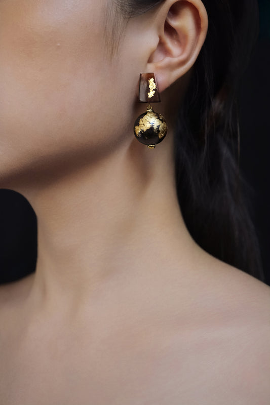 Li Realm Lacquered Gold Snow Earring Amber Ebony Lacquer Gold Leaf Spherical