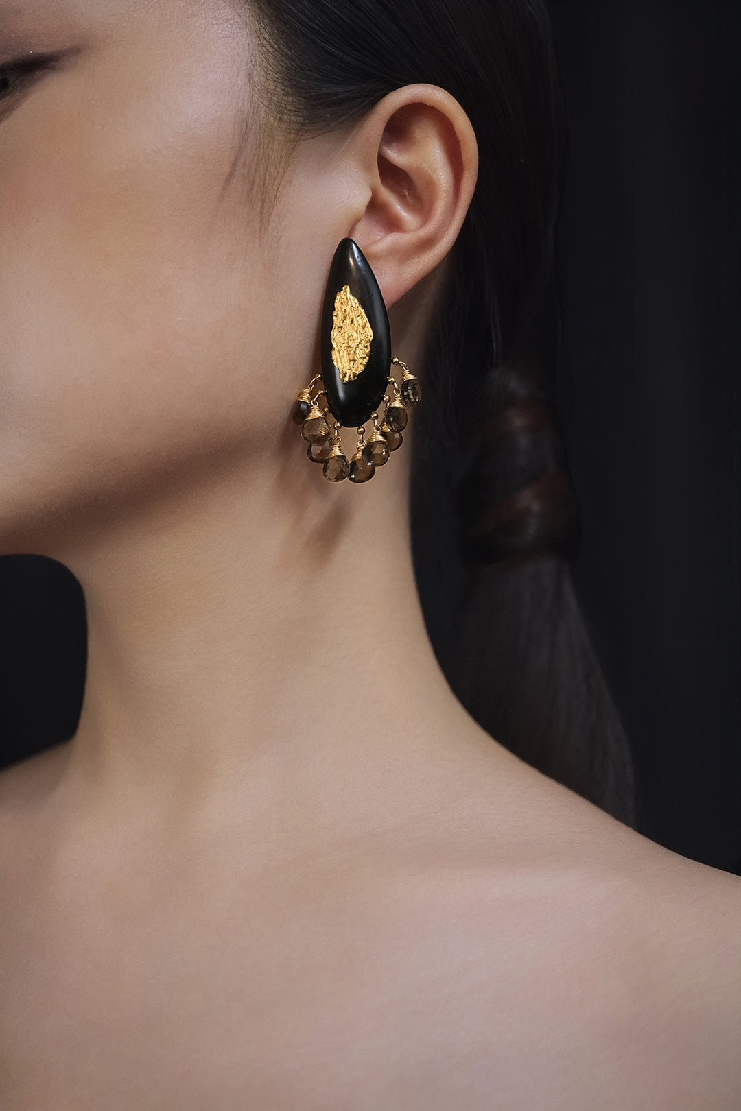 Li Realm Dewdrop Crystal Drop Earring Ebony Tea Crystal Silver Thick Gold Plated