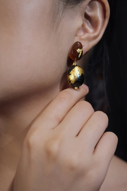Li Realm Lacquered Gold Snow Earring Amber Ebony Lacquer Gold Leaf Oval