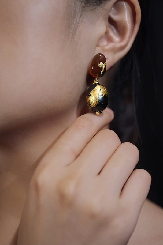 Lacquered Gold Snow Earring Amber Ebony Lacquer Gold Leaf Oval