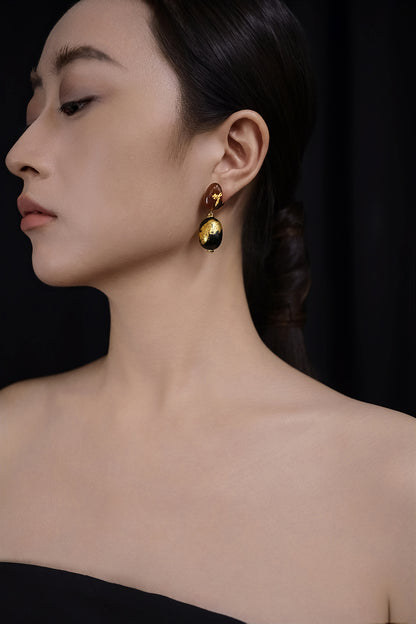Li Realm Lacquered Gold Snow Earring Amber Ebony Lacquer Gold Leaf Oval