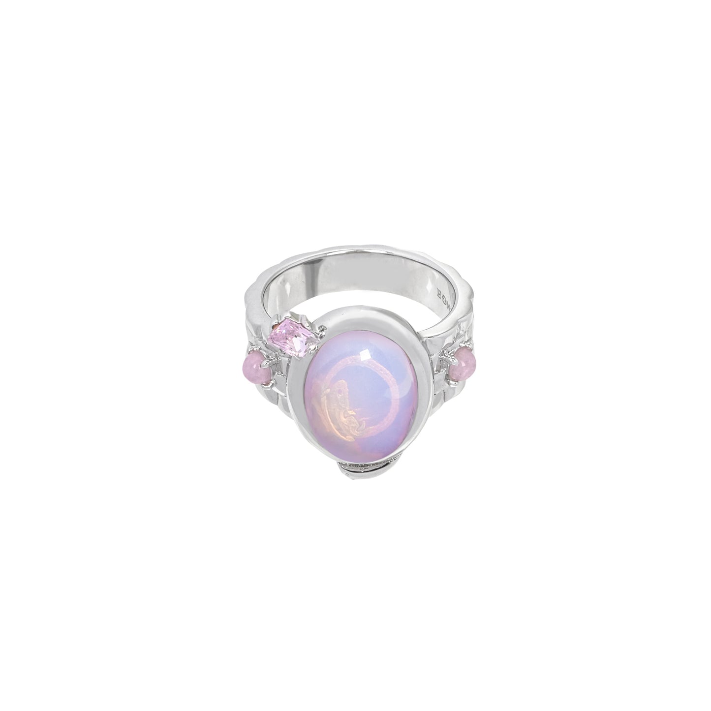 Color-Changing Dragon Chain Ring