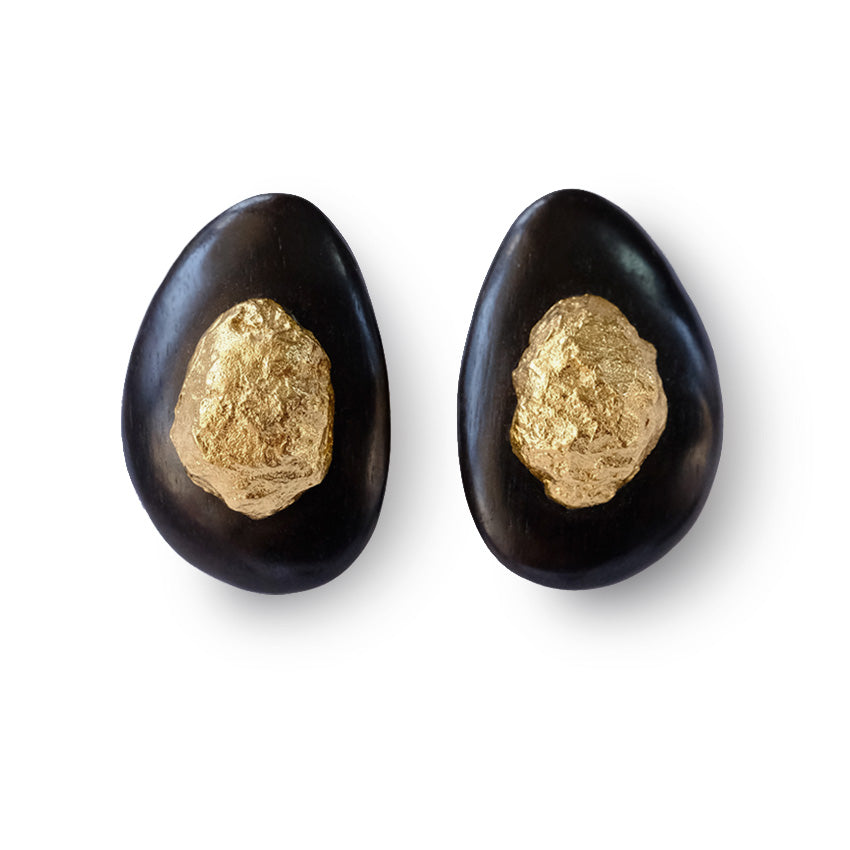 Frozen Time Cocoon Whisper Ebony Ear Stud Gold
