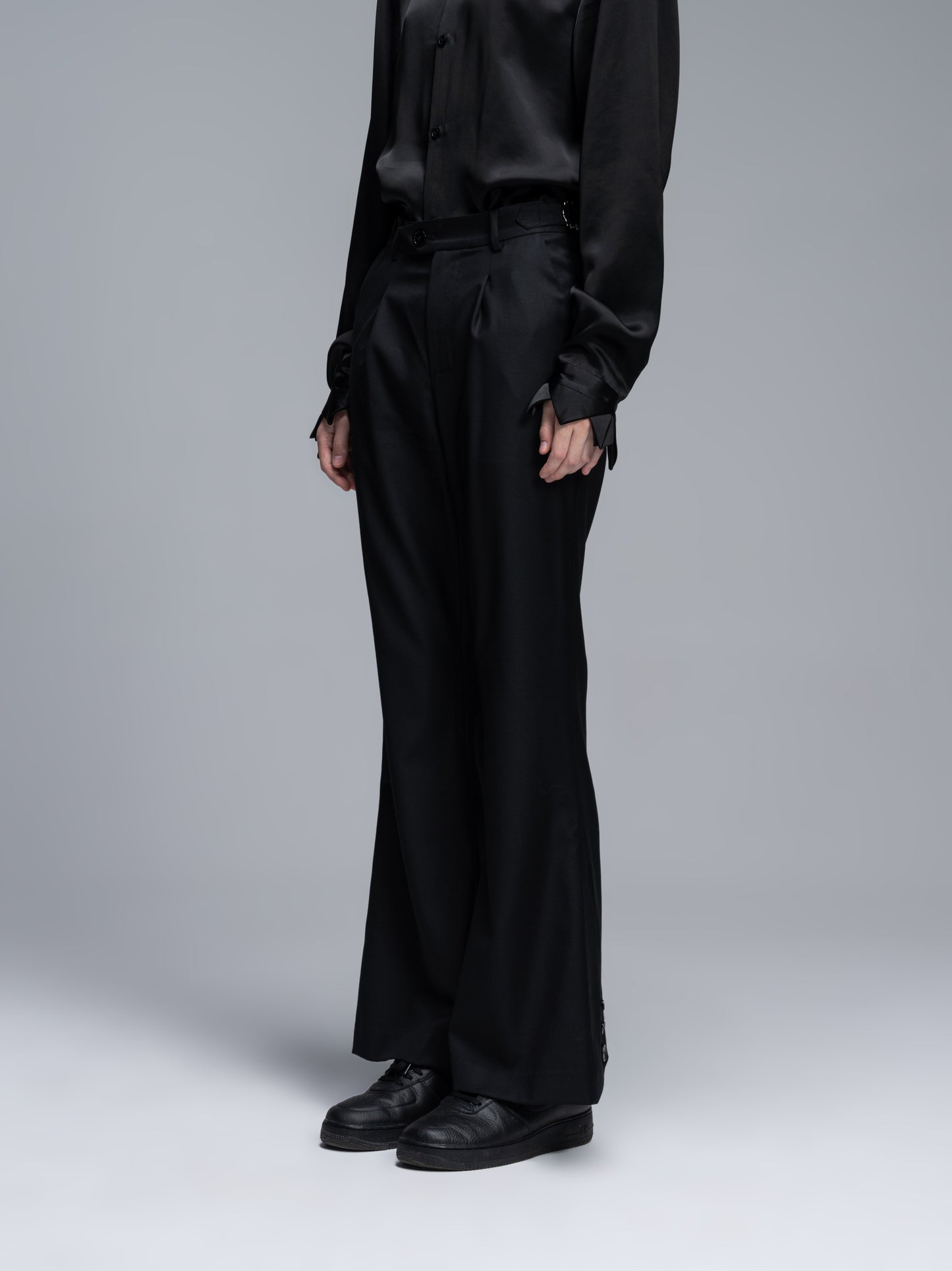 Wide-leg slit women's trousers