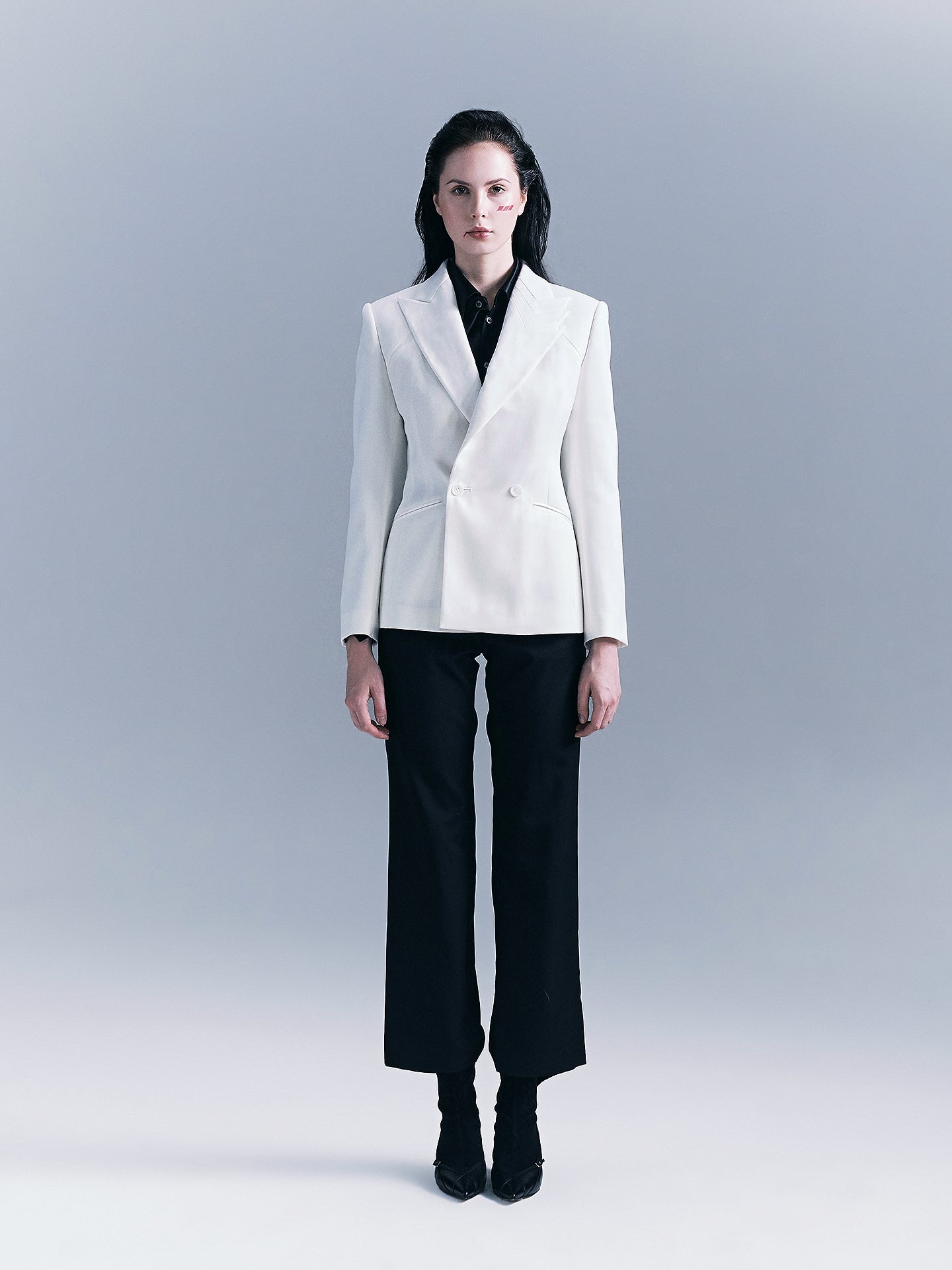 Dragon Skeleton Women's Suit (White)