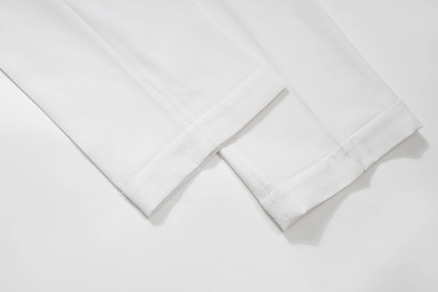 Straight-leg trousers