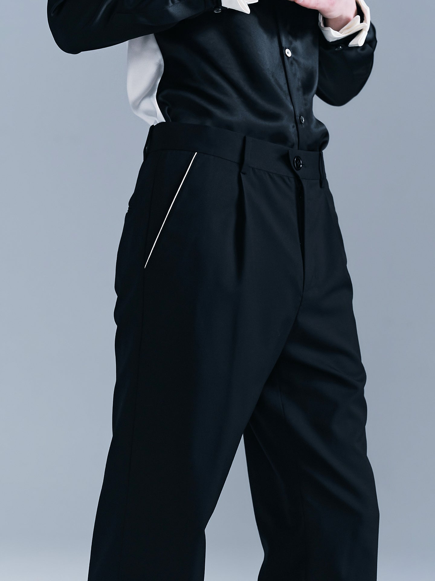 Pocketed White-Edged Men's Trousers