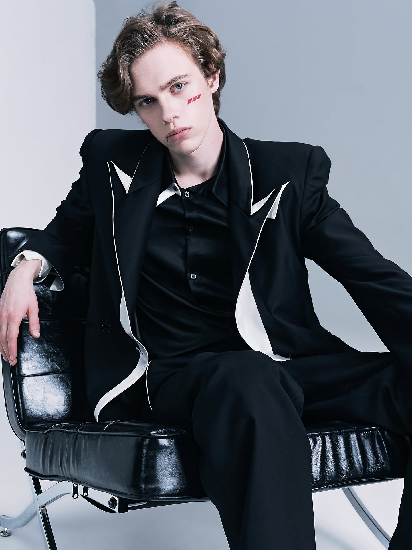 Origami Notched Lapel Men's suit