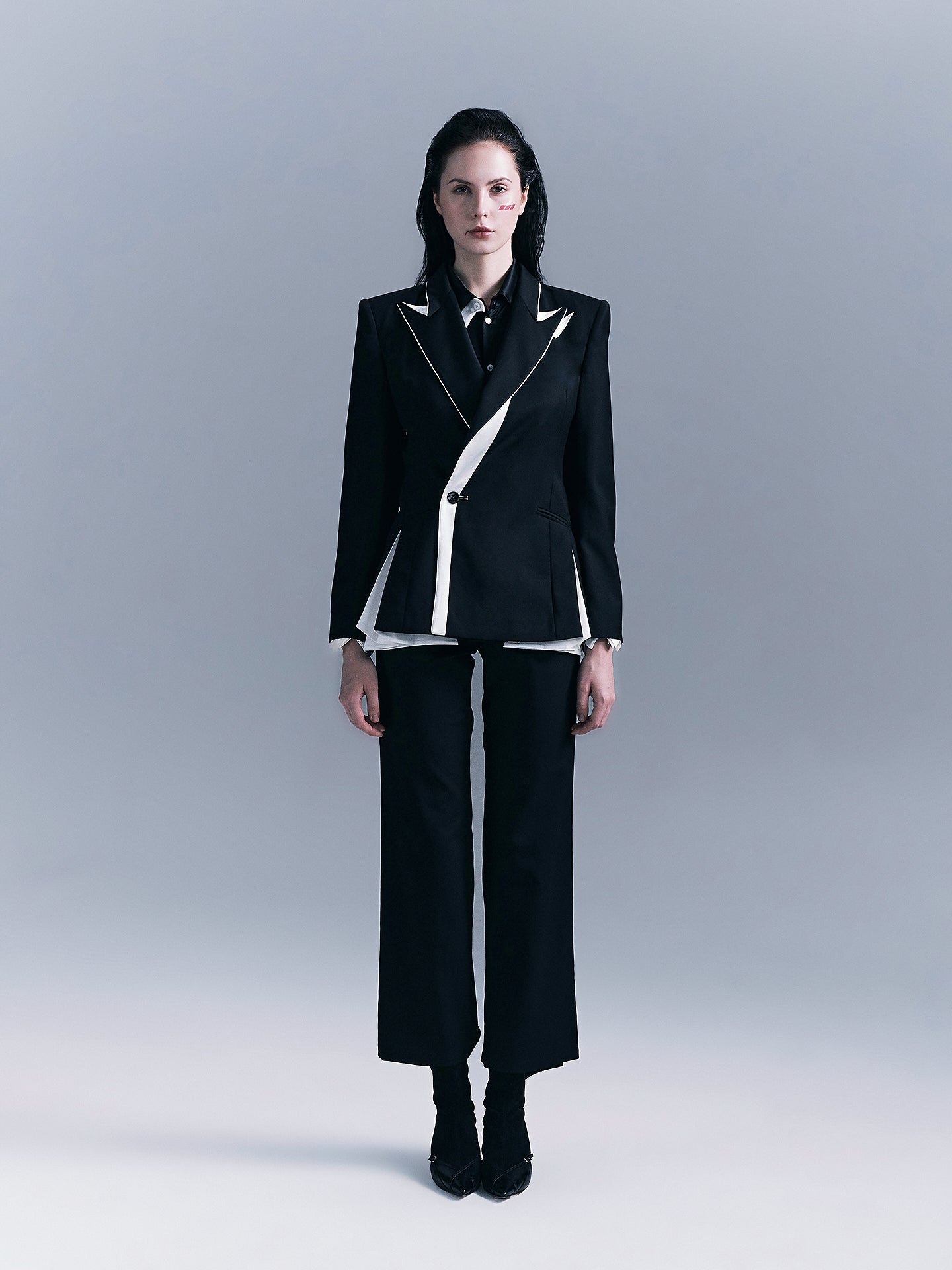 Origami Notched Lapel Women's suit