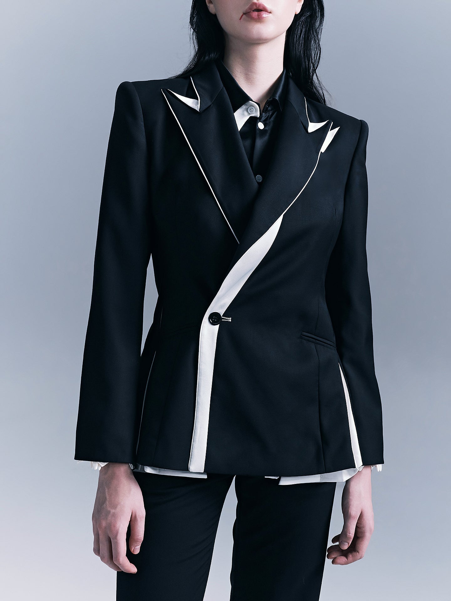 Origami Notched Lapel Women's suit