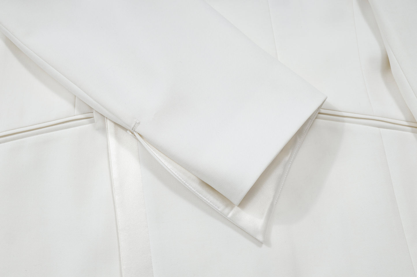 Origami Notched Lapel Men's suit (White)