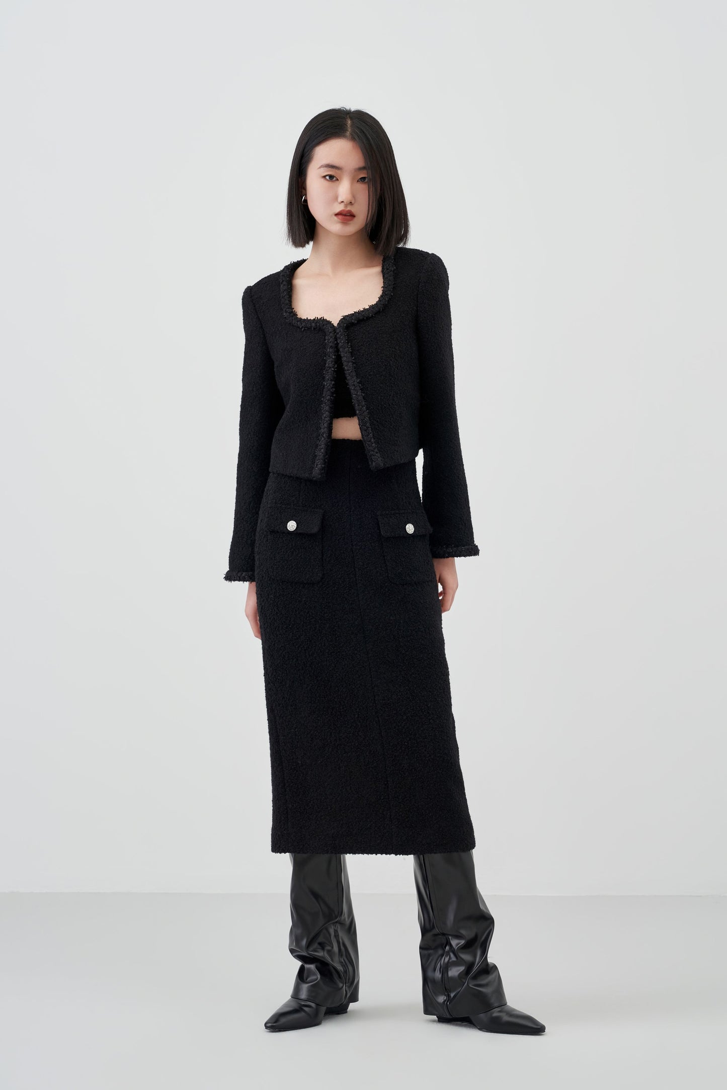 Curved Collar Buckle Woolen Short Coat