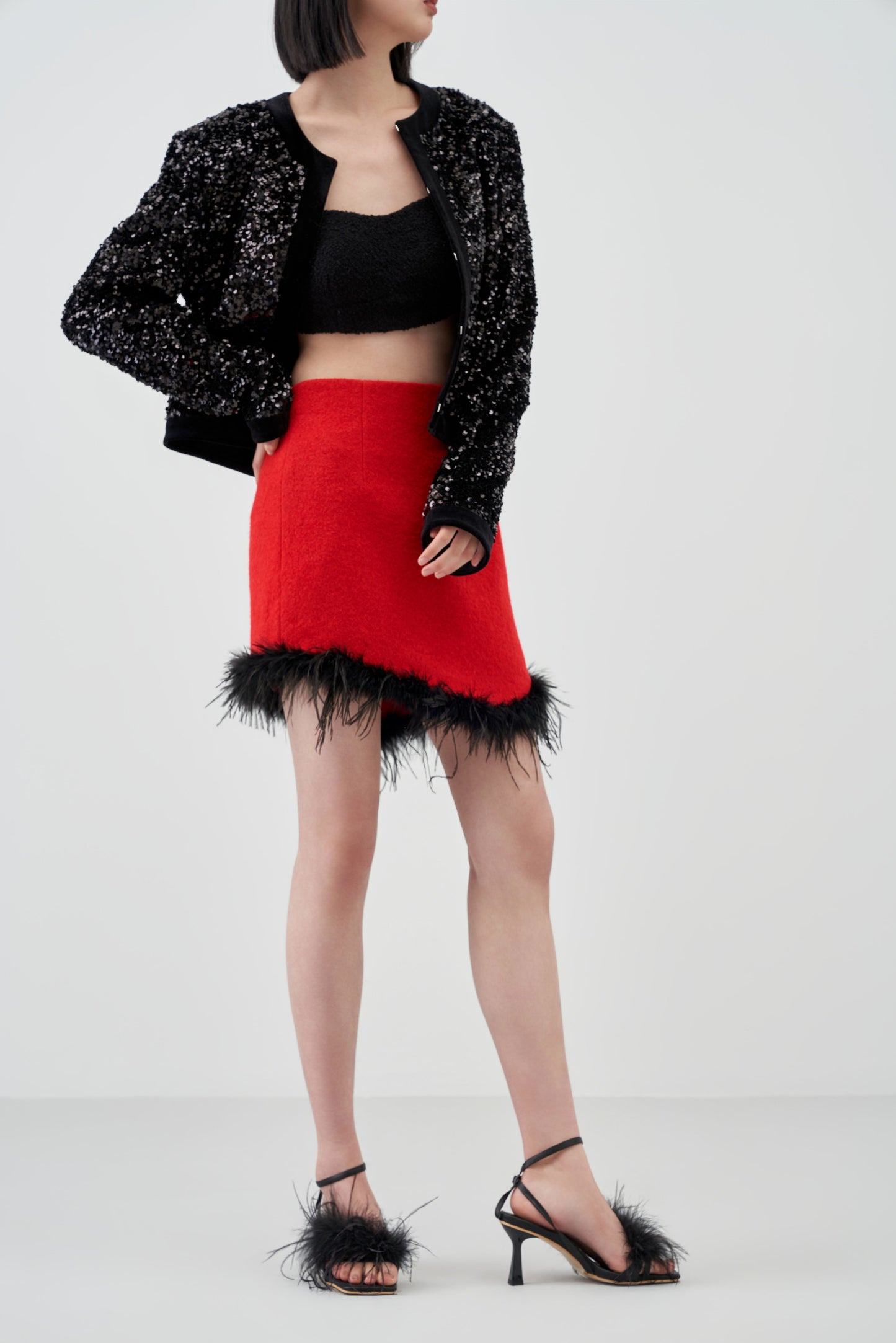 Curved Ostrich Hair Woolen Short Skirt