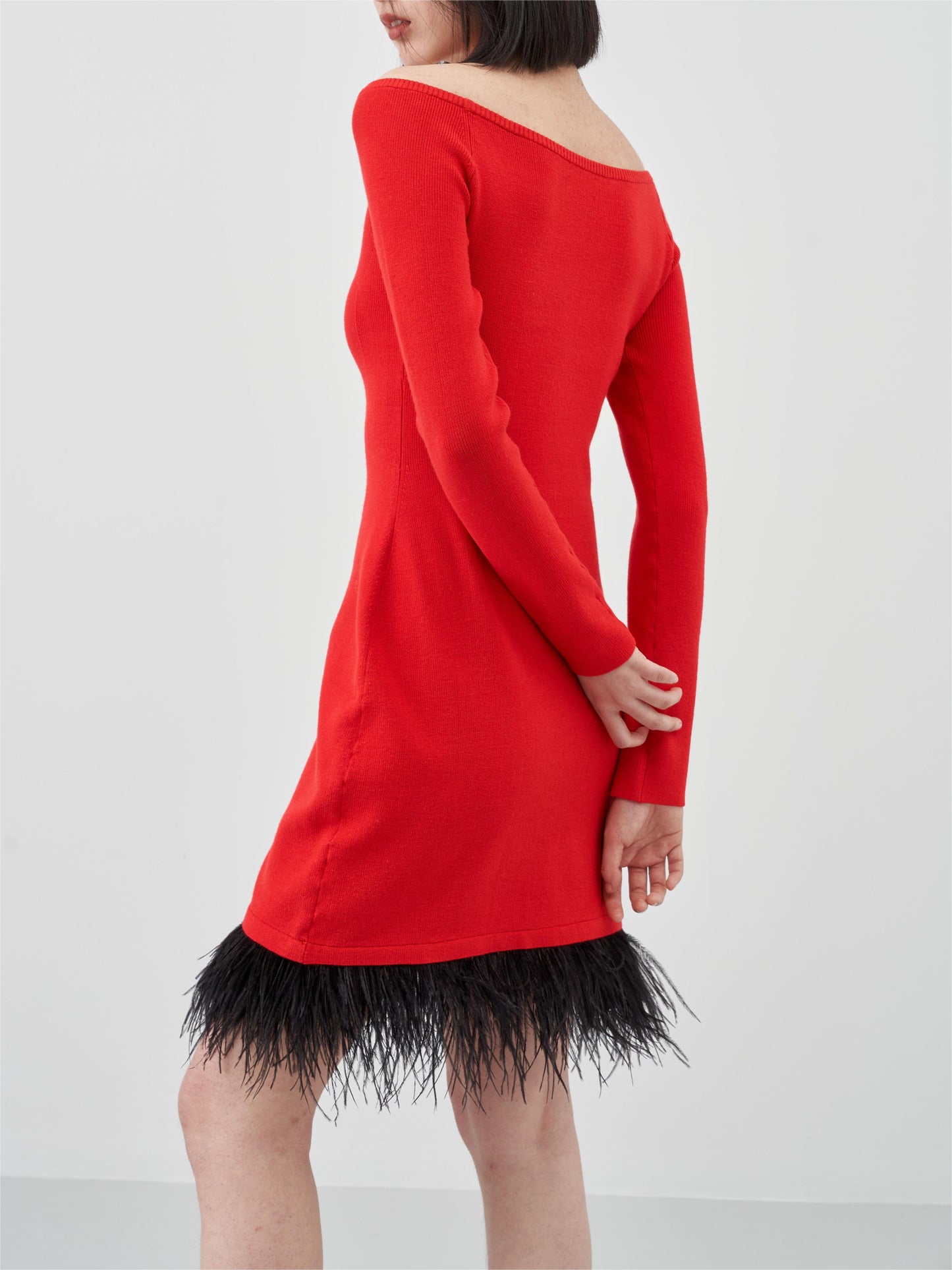 Knitted Off-Shoulder Camel Bird Hair Dress