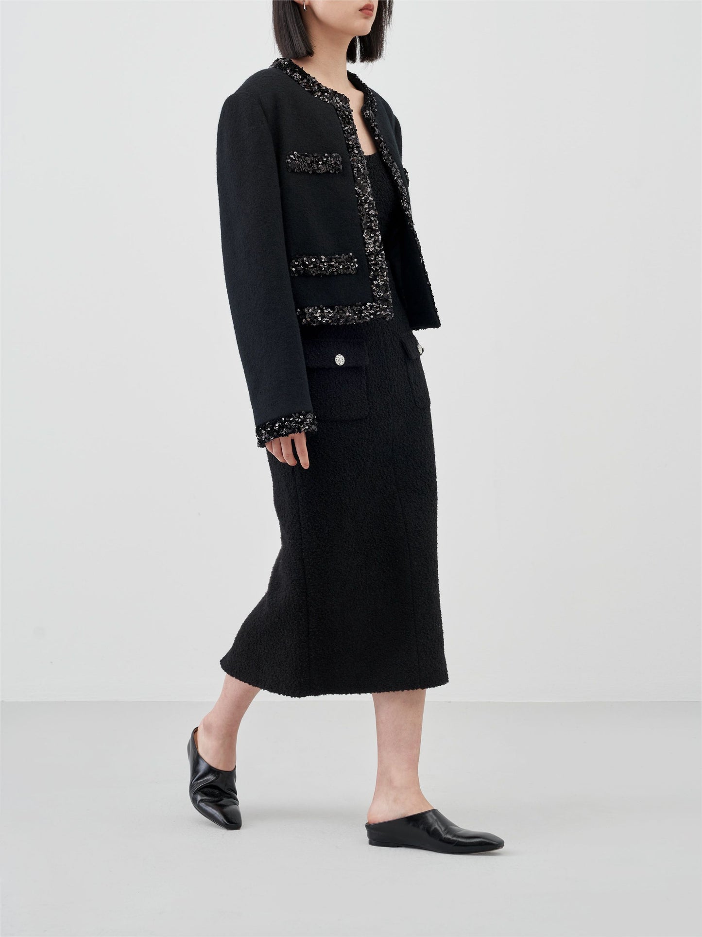 Back Slit Woolen High-Waisted Midi Skirt