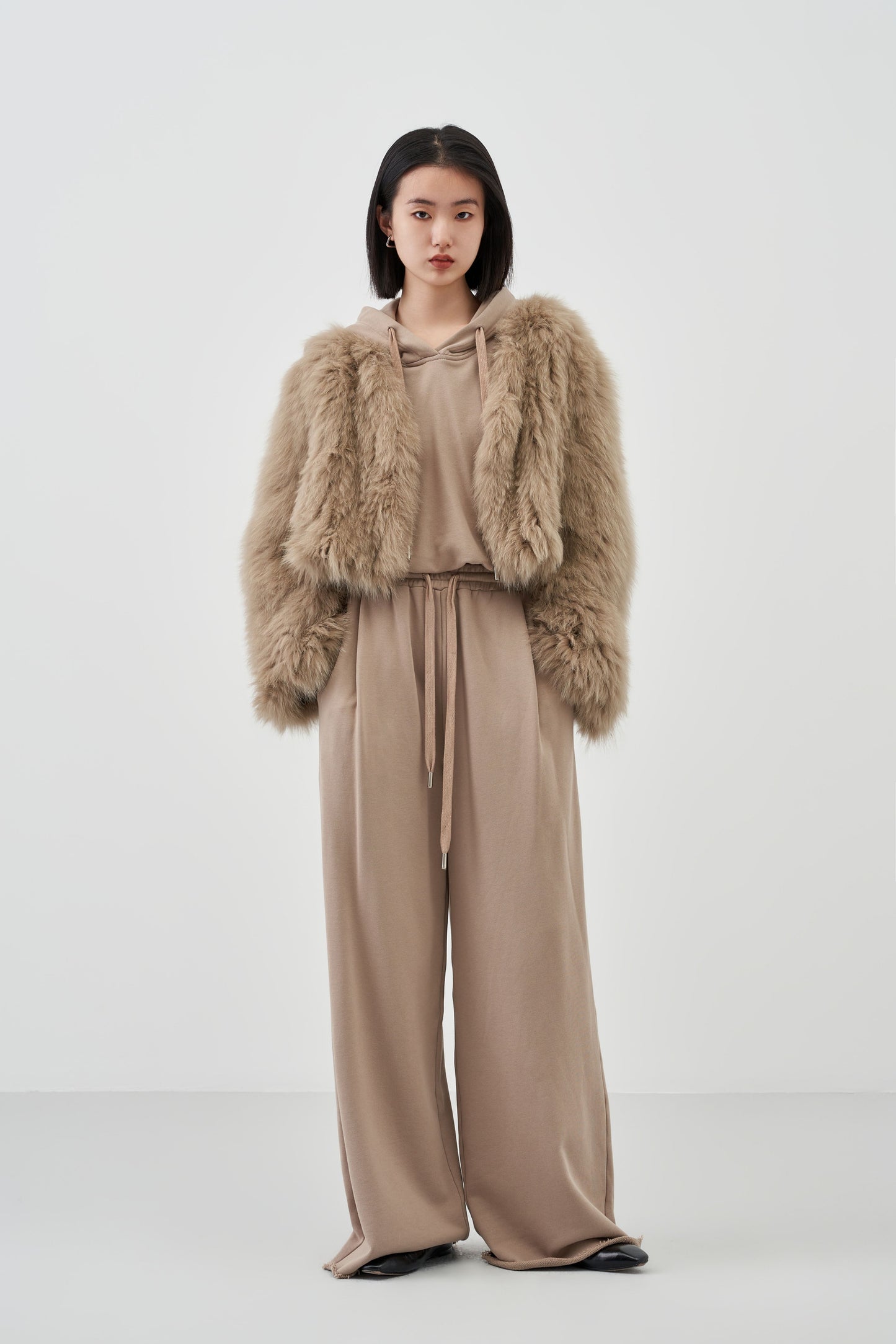 Loose V-Neck Fox Fur Short High-Waisted Coat