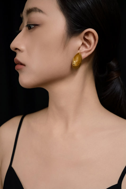 Touch Trace Finger Mark Golden Nanmu Wood Handmade Ear Stud