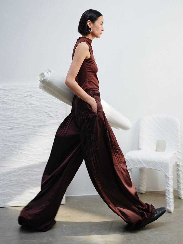 Pleated Wide-Leg Long Pants