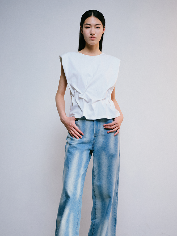 Pleated Shoulder Pad T-shirt