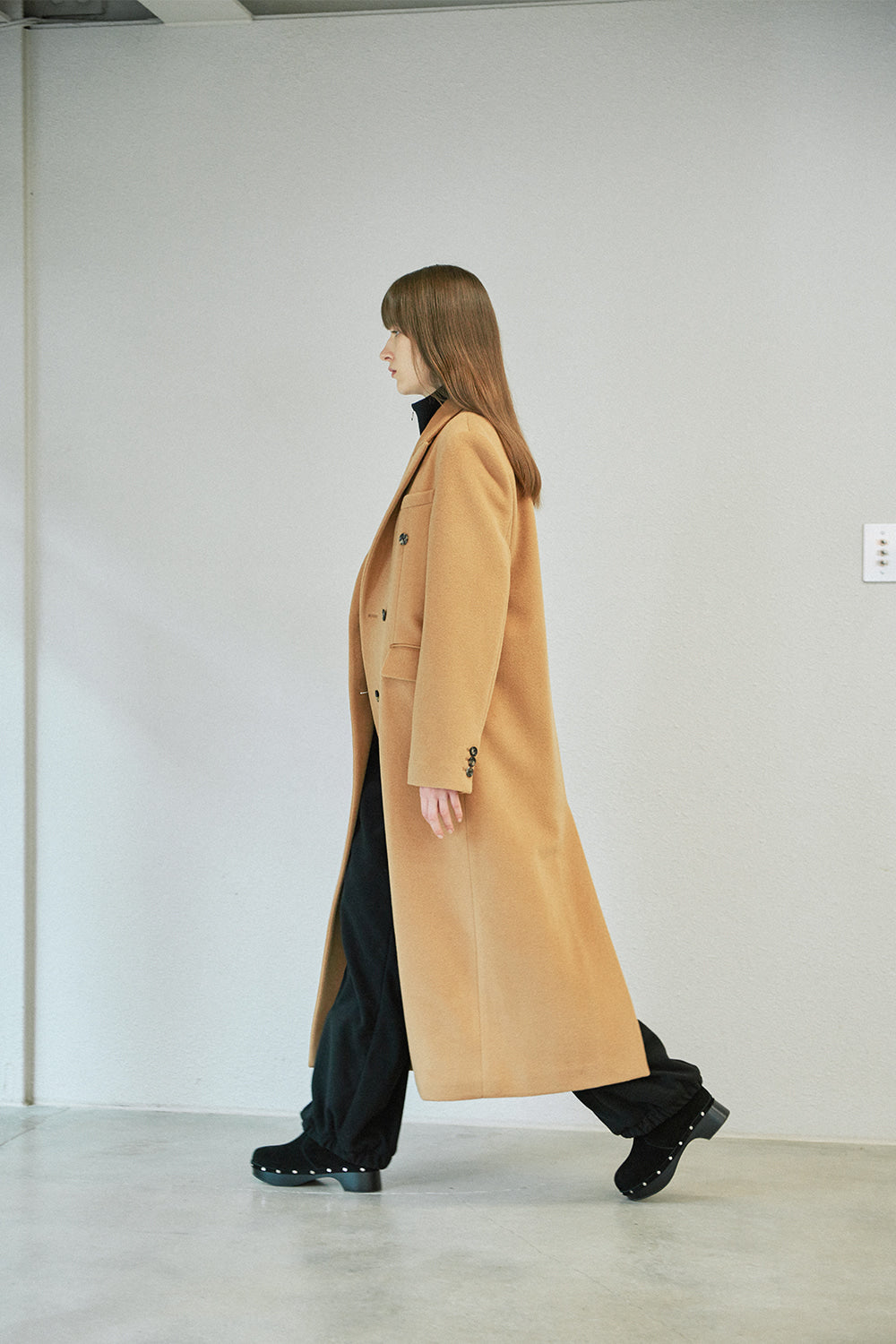 DOUBLE TAILORED COAT