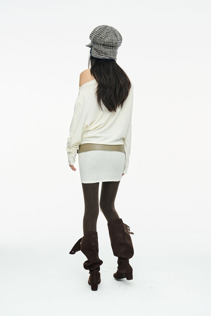 INCISION TAPERED TOP / IVORY