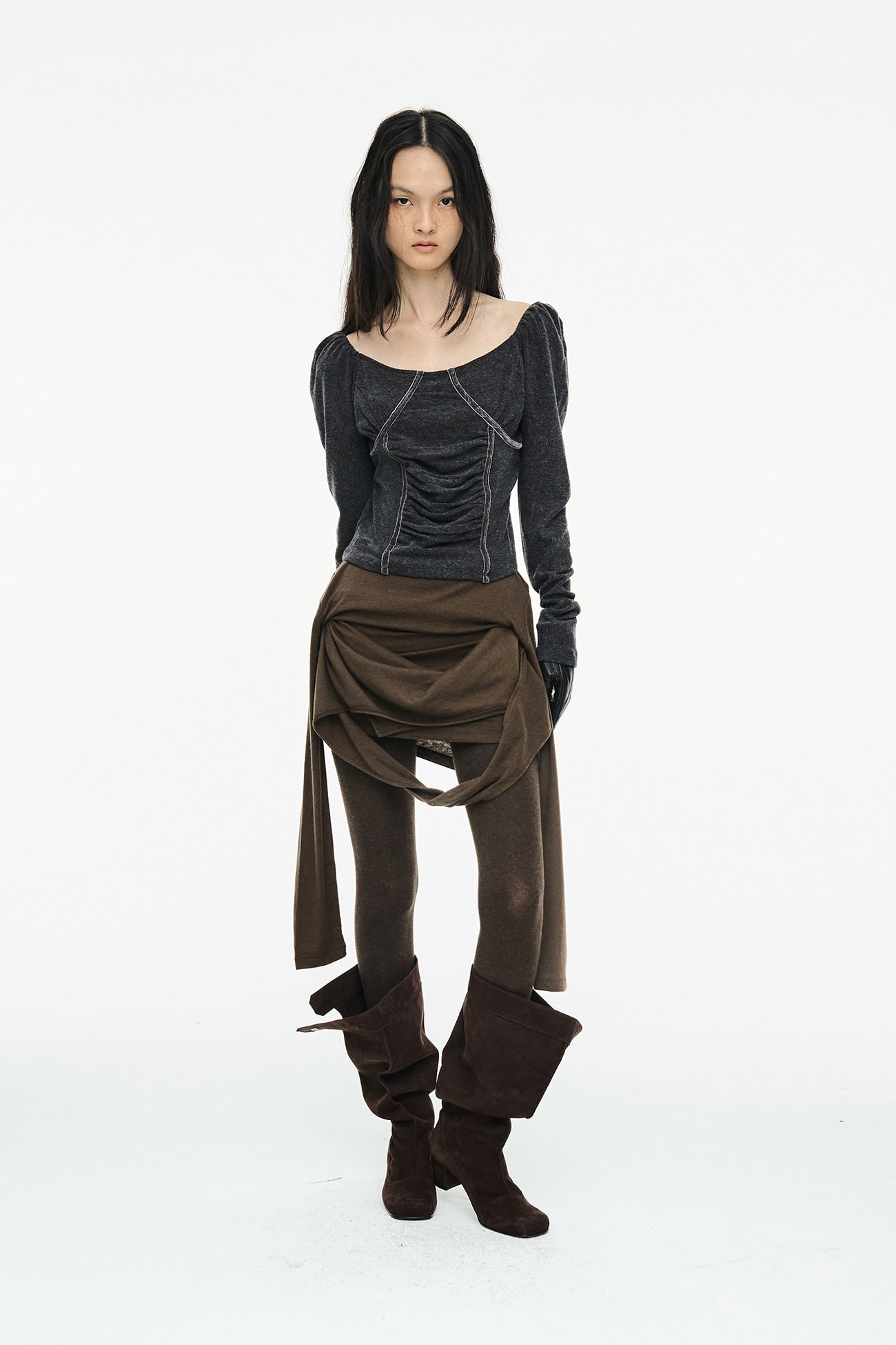 LAYERED HALTER TOP / BROWN