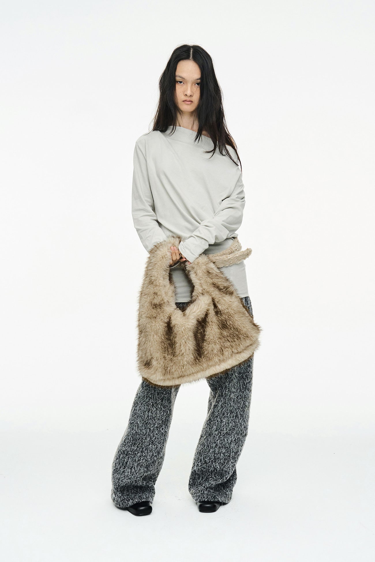 FUR TOTE BAG / BEIGE