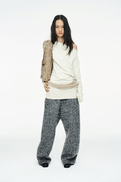 INCISION TAPERED TOP / IVORY